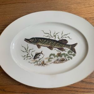 ❌SOLD❌ Set of 12 vintage JKW fresh water fish plates and 1 platter